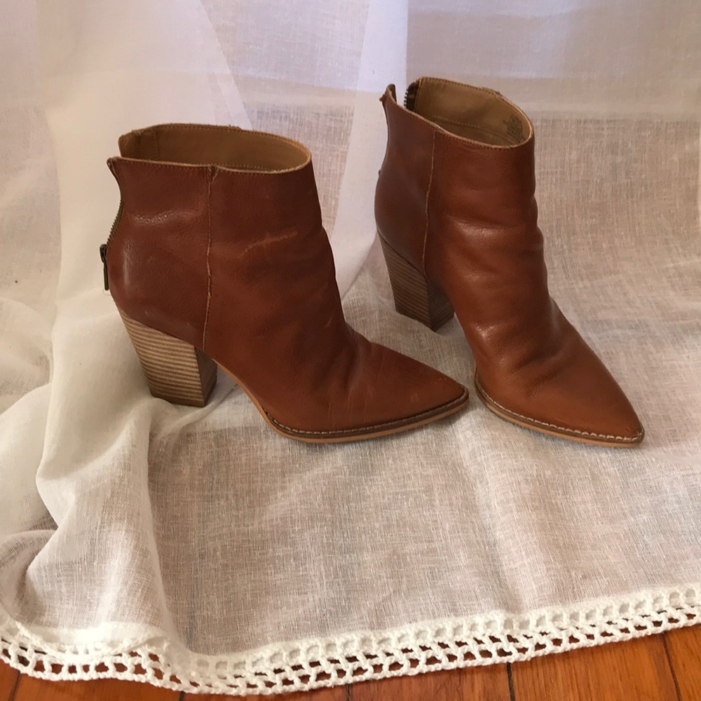 Lucky Brand Leather Cognac Heeled Booties
